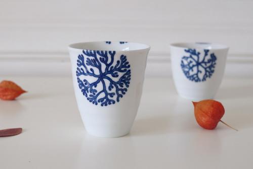 Porcelain cup (L)