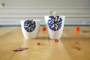 Porcelain cup (L)