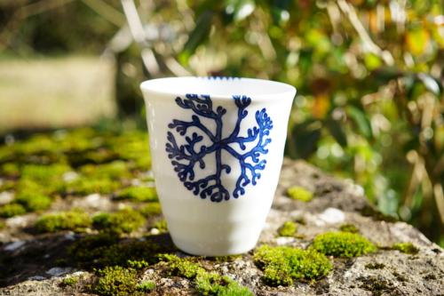 Porcelain cup (L)