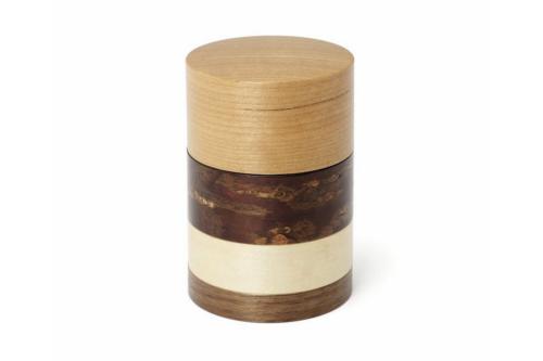 Tea canister in four types of wood (cherry)