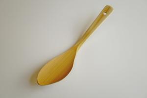 Bamboo spatula (right-handed)