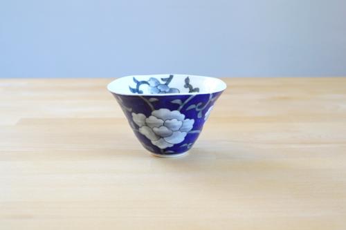 Porcelain bowl - Blue and white