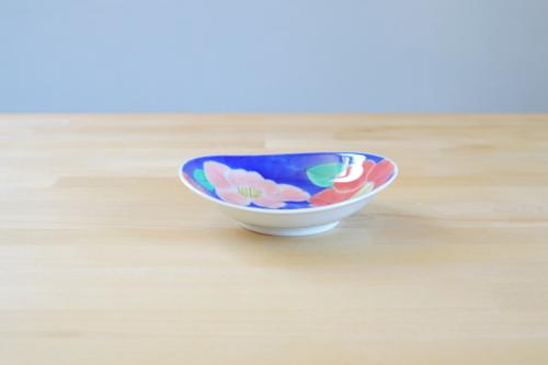 Wavy soup plate - Red Camellia