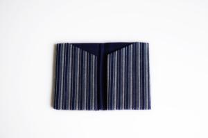 Card case (thin stripes)