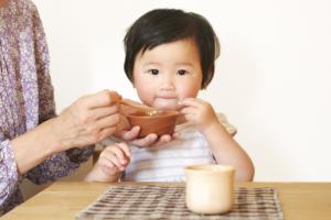 Kids bowl (walnut tree)