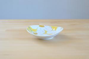 Wavy soup plate - Yellow Camellia