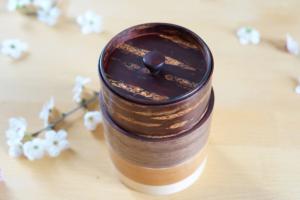 Tea canister in four types of wood (walnut) 