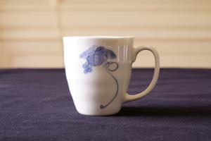 Tea pot set with a mug