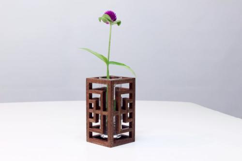 Wooden vase- Hanadoco