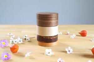 Tea canister in four types of wood (walnut) 