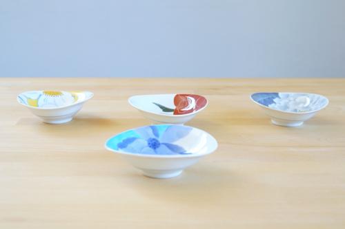 Porcelain small dish - Blue Magnolia