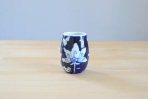 Porcelain cup - White magnolia