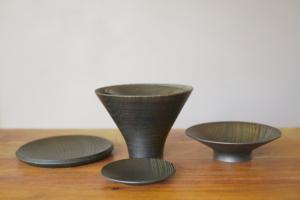 Wooden stacking bowl (Black)